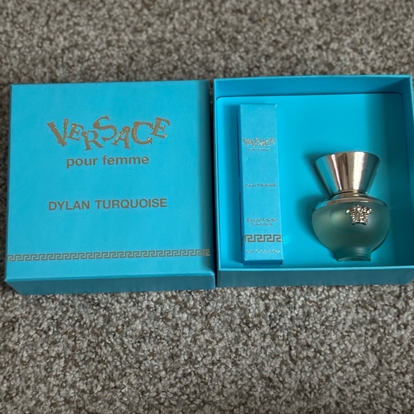 Versace Dylan Turquoise with Silver Accents - Picture 1 of 1